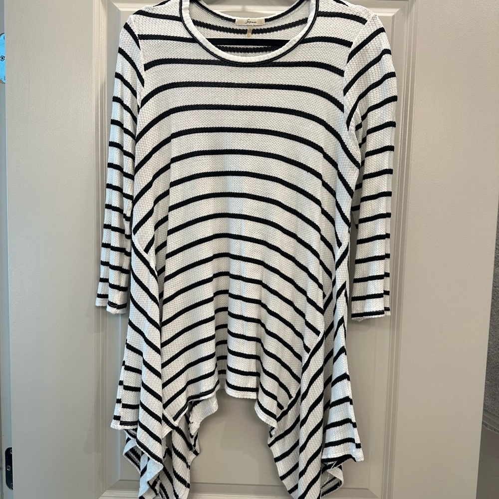 Soprano Black & White Stripe Tunic Top